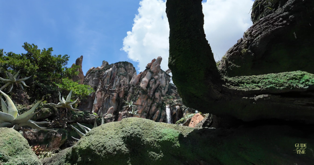 floating mountains in the Valley of Mo'ara, Pandora, Animal Kingdom